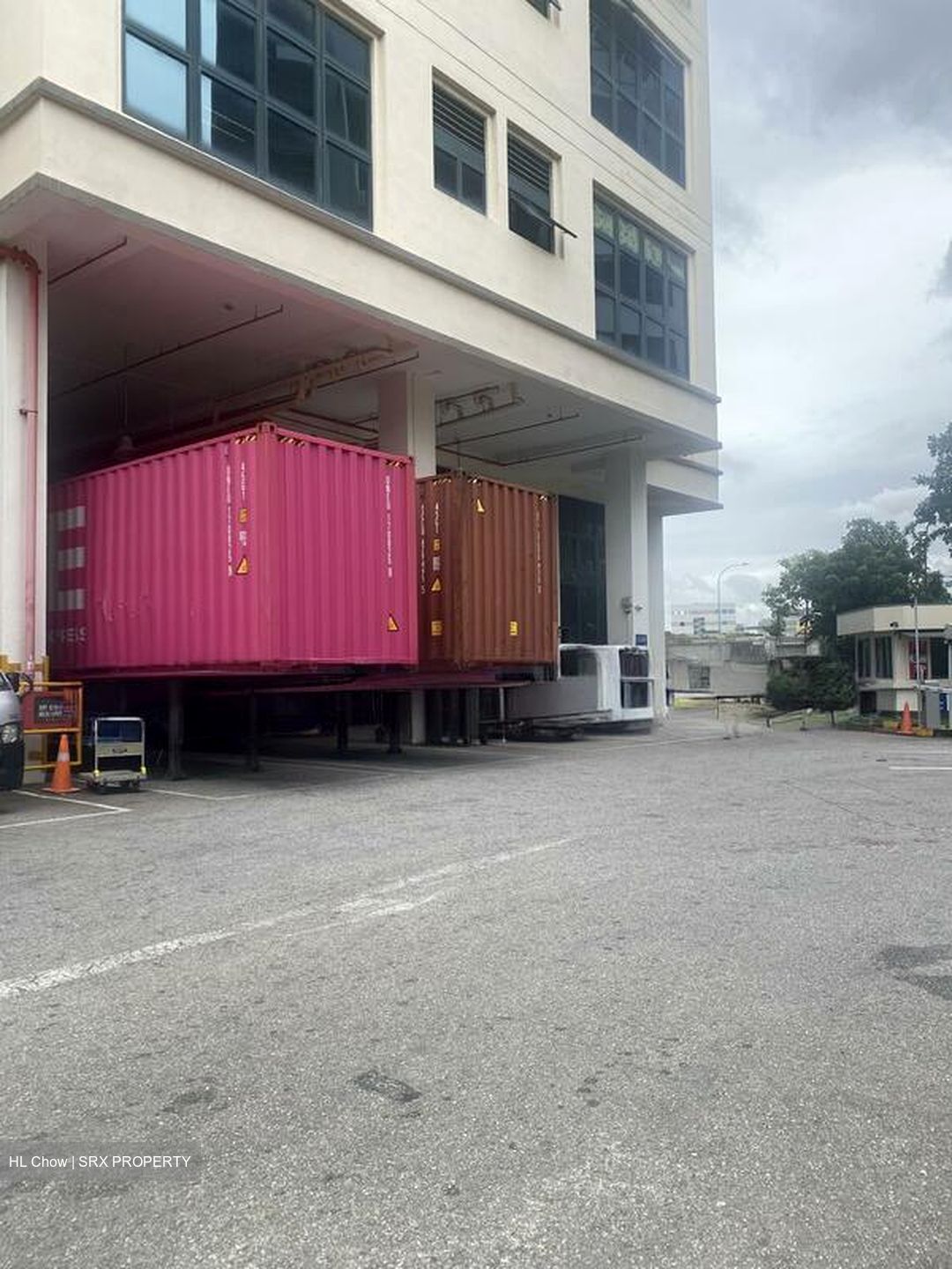 Csi Distribution Centre (D19), Factory #512537831